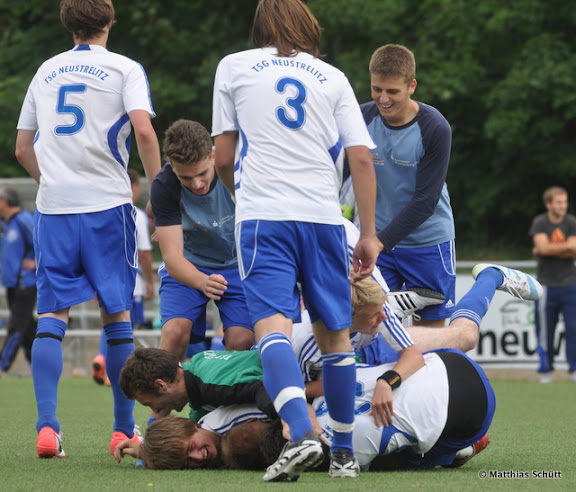 Landesliga-Saison 2012/2013 - Seite 2 DSC_0415