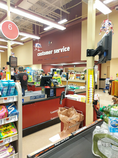 Grocery Store «Hannaford Supermarket», reviews and photos, 401 E Albany St, Herkimer, NY 13350, USA