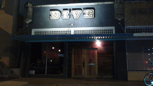 Bar «Dive», reviews and photos, 1703 Guadalupe St, Austin, TX 78701, USA