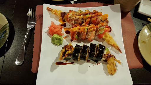 Asian Restaurant «Kira Asian Bistro», reviews and photos, 208 S Pine St, Burlington, WI 53105, USA