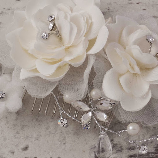 BB World Bridal | Wedding Accessories and Bridal Headpieces