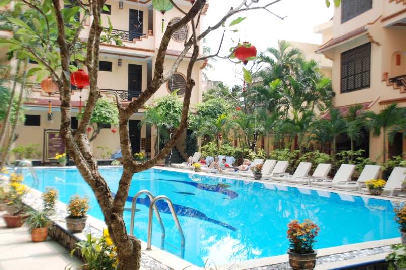 Khuyến Mãi hấp dẫn tại HOI AN GLORY HOTEL & SPA Swimming+pool1
