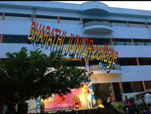 Bharati Junior College, Government Hospital Rd, Wood Nagar Colony, Chirala, Andhra Pradesh 523155, India, Junior_College, state AP