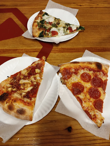 Pizza Restaurant «The Pizzeria», reviews and photos, 1610 E Tyler Ave, Harlingen, TX 78550, USA