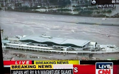 [Internacional] Diversas Fotos do Aeroporto Inundado no Japão (Sendai)  Aerop+Sendai_Japao_Tsunami_mar2011+%25285%2529