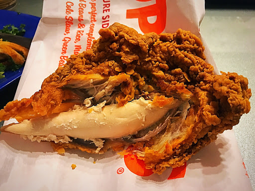Chicken Restaurant «Popeyes Louisiana Kitchen», reviews and photos, 5615 Old FM 1488 Rd, Magnolia, TX 77354, USA