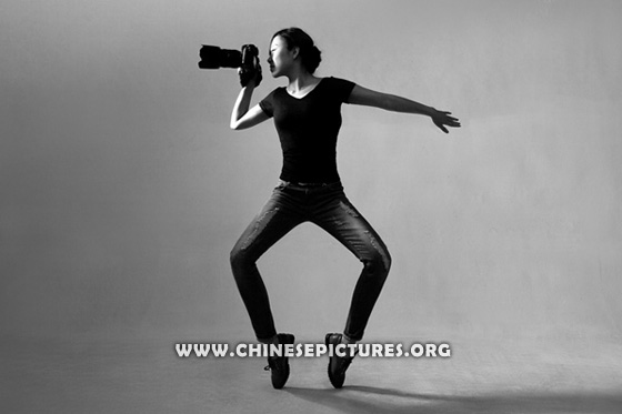 Chinese Female Photographer 7