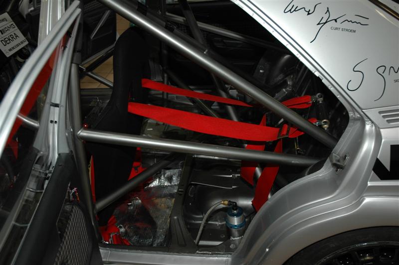 (W201): 190E 16v Cosworth - A Garagem dos sonhos DSC_5437