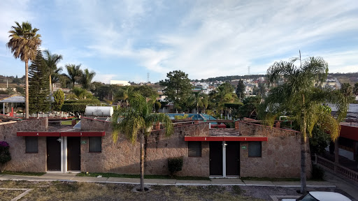 Hotel Cerro Grande, Calzada Cerro Grande 217, Cerro Grande, 59330 La Piedad de Cavadas, Mich., México, Alojamiento en interiores | MICH