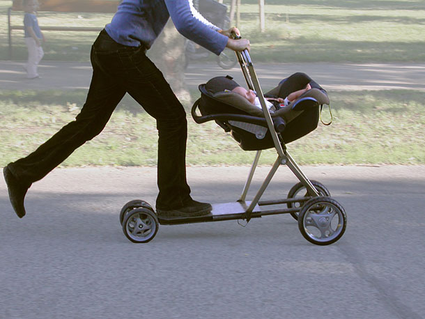 Roller Buggy: Baby Carriage Transformable into a Scooter | DeMilked