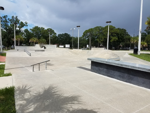 Recreation Center «Jackson Springs Recreation Center», reviews and photos, 8620 Jackson Springs Rd, Tampa, FL 33615, USA