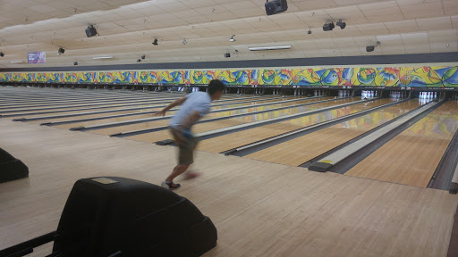 Bowling Alley «AMF Southwest Lanes», reviews and photos, 3610 Wible Rd, Bakersfield, CA 93309, USA