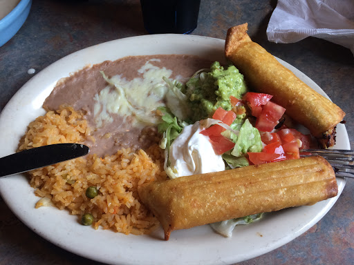 Mexican Restaurant «Dos Amigos - Mexican Restaurant - Tacos - Sports Bar - Craft Beer», reviews and photos, 11305 Princeton Pike, Cincinnati, OH 45246, USA