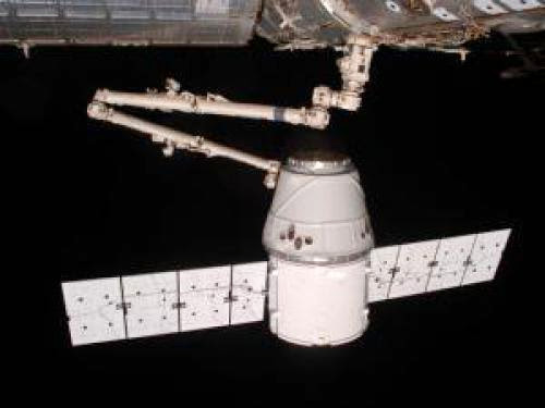 Spacex And Nasa Iss Resupply Mission Scheduled For Oct 7 2012