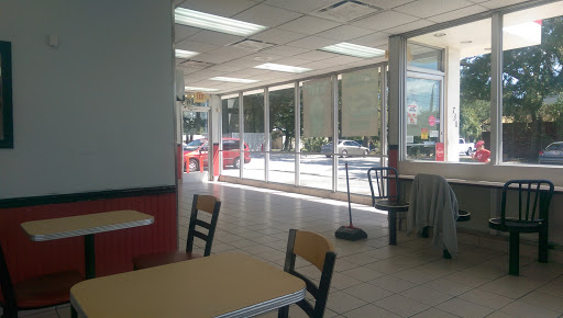 Fast Food Restaurant «Krystal», reviews and photos, 730 E Memorial Blvd, Lakeland, FL 33801, USA