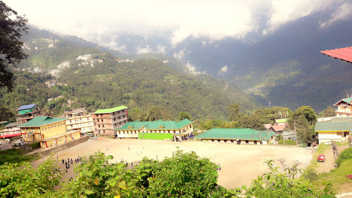 West Point Senior Secondary School, Tathanchen Area, Ridge Rd, Gangtok, Sikkim, India, Senior_Secondary_School, state SK