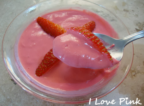 receita de sobremesa - creme cor de rosa de frutas