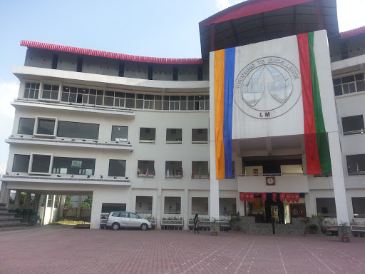La Montessori School, The Mall Dhalpur, Hospital Rd, Dhalpur, Kullu, Himachal Pradesh 175101, India, School, state HP