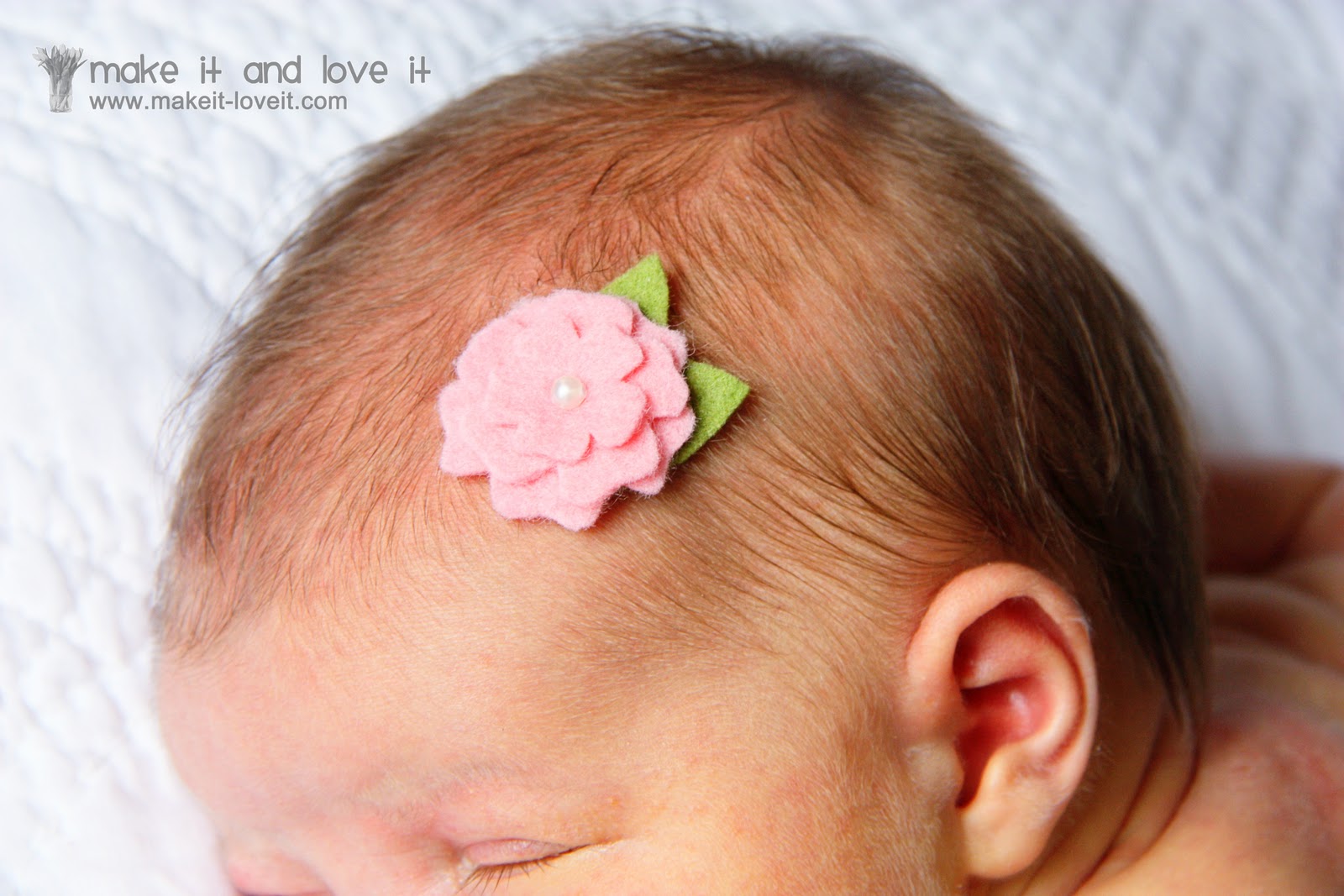 5 pcs White felt flower 1" padded appliqué w/ pearl center DIY headband & bows 