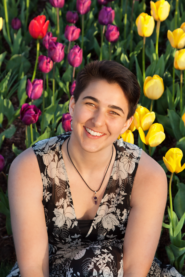 b-2013_04_23-danielle-tulips-8615-corrected.png