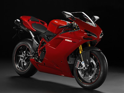 Ducati_1198SP_2011_1600x1200_front_angle_01