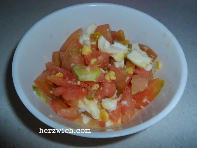 Egg Tomato Salad