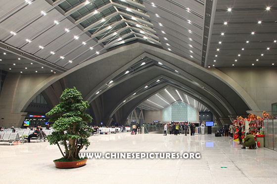 Yinchuan Railway Station Photo 1