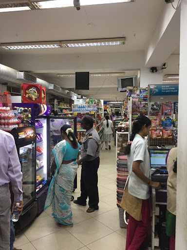 Sri Vijaya Ganapathy Stores, No. 109, Eswaran Kovil Street, Next To Andhra Bank, Puducherry, 605001, India, Grocery_Store, state PY