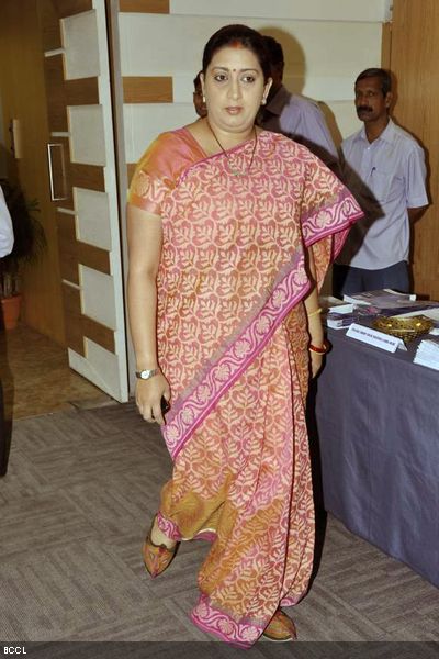 Smriti Irani arrives at 'Cyber Safety Week' panel discussion, held in Mumbai on January 29, 2013. (Pic: Viral Bhayani)