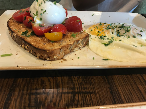 Breakfast Restaurant «First Watch – Newtown Square», reviews and photos, 3735 West Chester Pike Ste. 202, Newtown Square, PA 19073, USA
