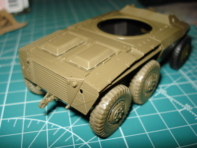 U.S. M8 Greyhound Armored Car - 1/48 - Tamiya - Page 2 DSC09345