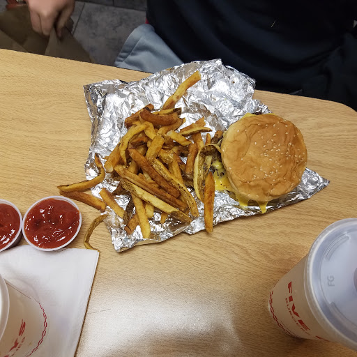Fast Food Restaurant «Five Guys», reviews and photos, 132-01 14th Ave, College Point, NY 11356, USA