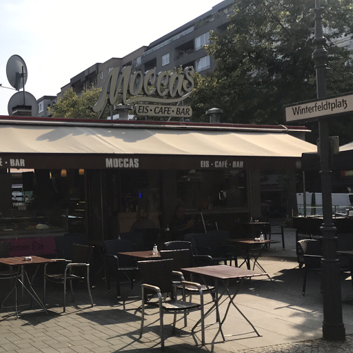 Moccas • Eis • Café • Bar - Restaurant logo