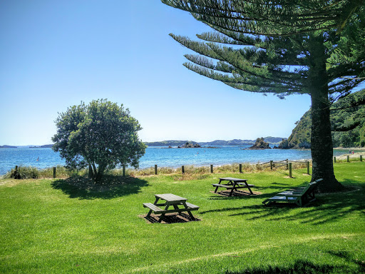 photo of Tapeka Point Beach