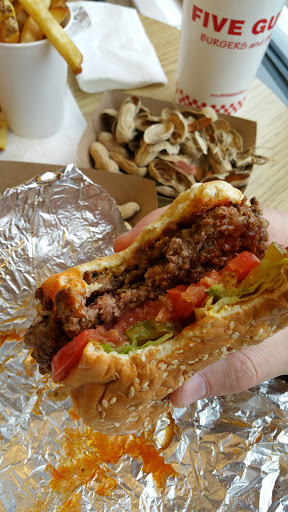 Fast Food Restaurant «Five Guys», reviews and photos, 5230 Windward Pkwy, Alpharetta, GA 30004, USA