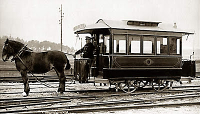 Поезд-трамвай. Свободное изображение Википедии, предоставил Zaphod