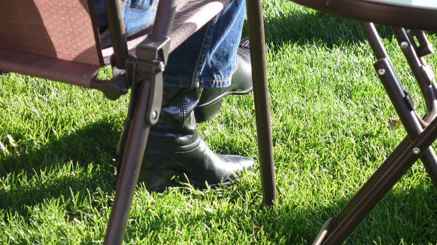 BOOTS
