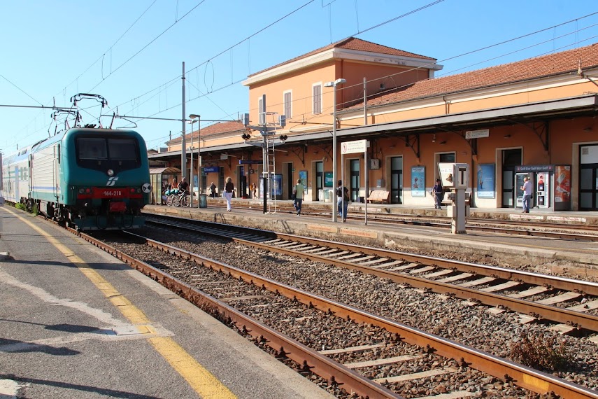 Круизный порт Чивитавеккья (Civitavecchia), дорога в Рим или в аэропорт Фьюмичино