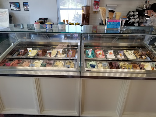 Ice Cream Shop «Pugnuts Ice Cream Shop», reviews and photos, 1276 ME-172, Surry, ME 04684, USA