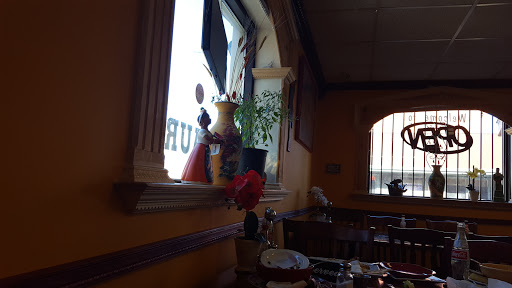 Mexican Restaurant «Hacienda Don Juan Restaurant», reviews and photos, 875 Main St, Worcester, MA 01610, USA