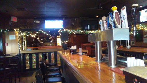 Bar «The Rock Bar & Grill», reviews and photos, 414 Main Ave, Clifton, NJ 07014, USA