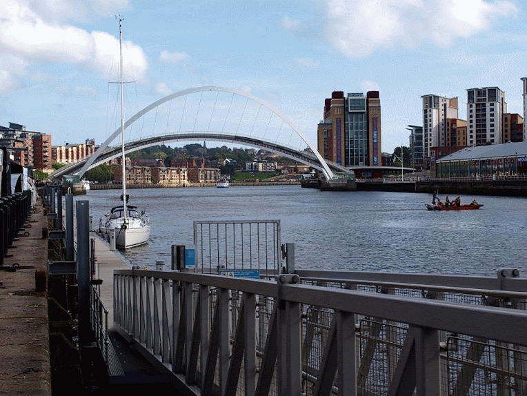 newcastle Gateshead Milenyum Köprüsü gif