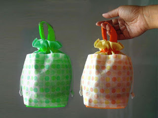 Tas Souvenir serut bulat motif