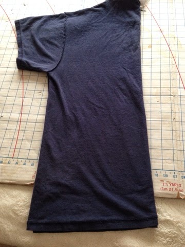 My Handmade Hell: A Comprehensive Guide to T-Shirt Reconstruction, Part ...