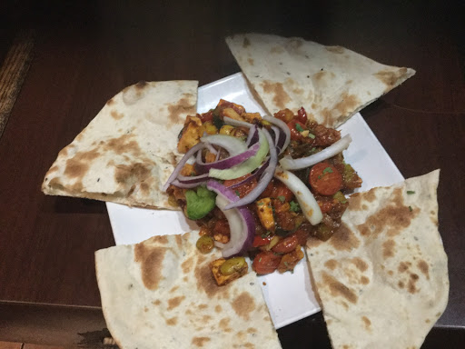 Indian Restaurant «Mahan Indian Restaurant», reviews and photos, 110 W Main St, Alhambra, CA 91801, USA