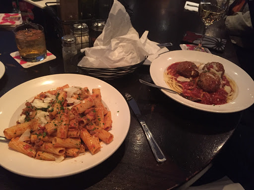 Italian Restaurant «Ron Jillian’s Italian Bar and Grill», reviews and photos, 853 Lafayette Rd, Hampton, NH 03842, USA