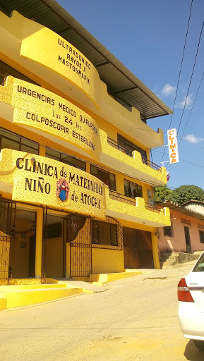 Clinica Santo Niño De Atocha, 41700, Juan Ruiz de Alarcón 31, Barrio de la Guadalupe, Ometepec, Gro., México, Hospital | GRO