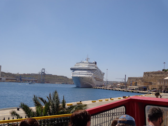 Юбилейный малютка-отчет: круиз на Costa Favolosa, апрель 2013