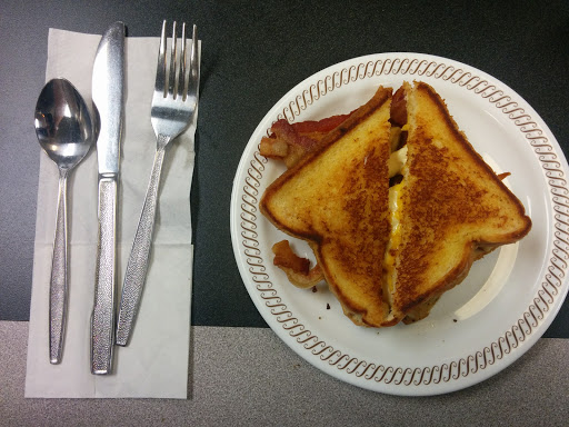 Breakfast Restaurant «Waffle House», reviews and photos, 617 W 3rd St, Covington, KY 41011, USA