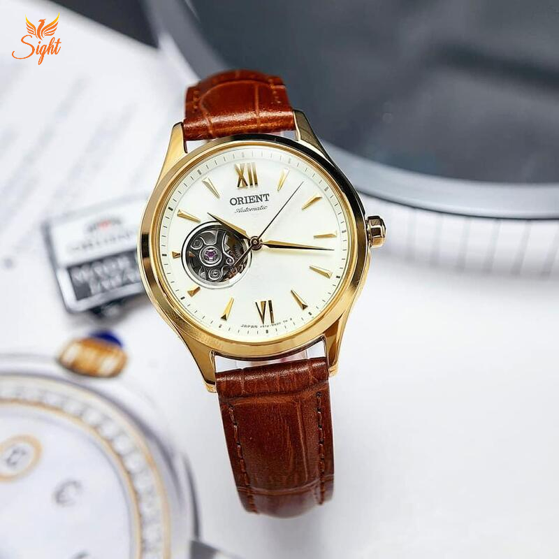 RA-AG0024S00C Orient nữ sở hữu phong cách đậm chất cổ điển, đầy thanh lịch và sang trọng